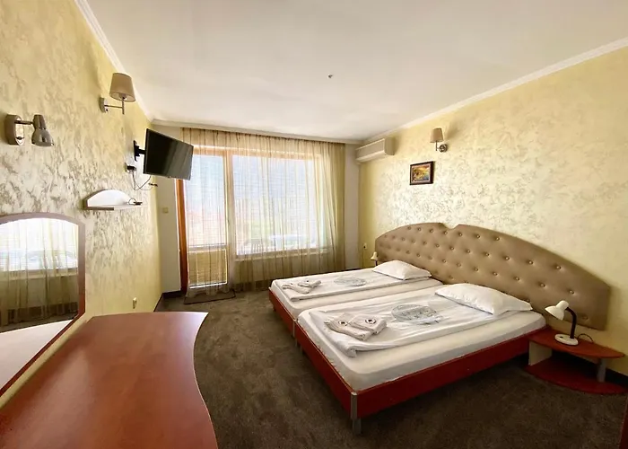 Family The Golden Fish סוזופול